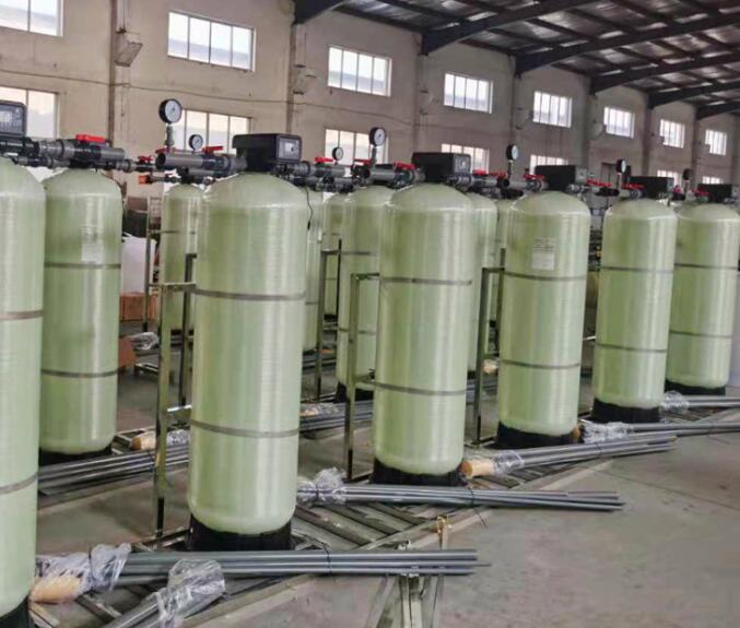 <a href=http://www.rvrgs.cn/rhsclsb/ target=_blank class=infotextkey>軟化水處理設(shè)備</a> 倉(cāng)庫(kù)展示圖